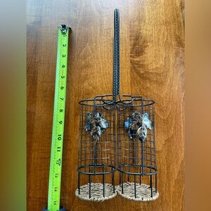 Oil & Vinegar Black & Gold Leaf Metal Holder! Perfect for fall!